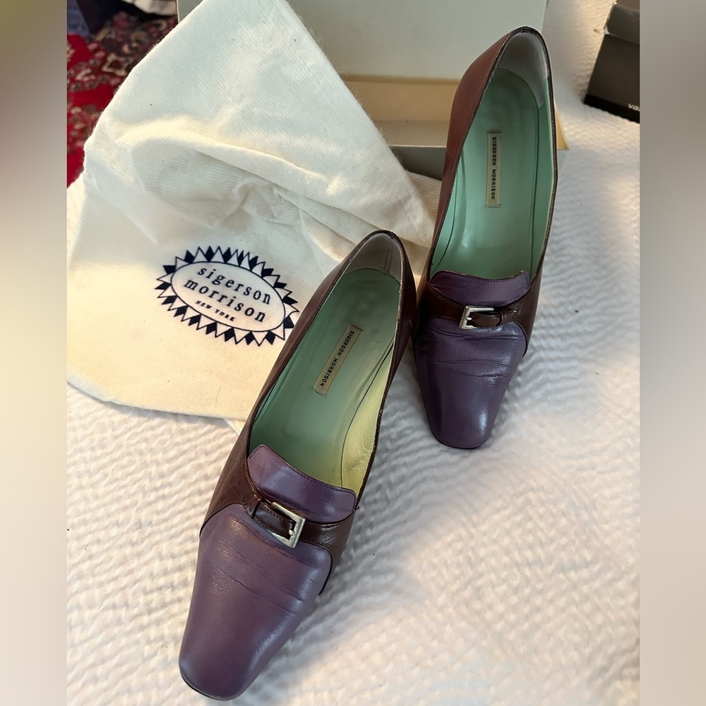 Sigerson Morrison plum and purple lower heel pumps Size 7